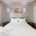 Casa Lucia Family Flat Optical Fiber